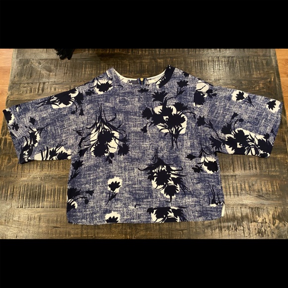 Boden Blouse Kimono Sleeve Floral Blue White Top Viscose - Picture 3 of 9